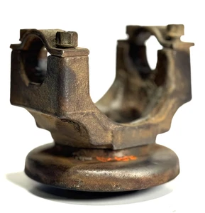 1990 GMC / CHEVY C / K 1500 2500 350 5.7L V8 REAR PINION YOKE ATTACHMENT 14 BOLT - Picture 1 of 7