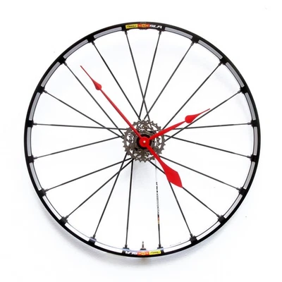 Переработанный велосипед колесо настенные часы, велосипед, велосипед, upcycle, Gear, спица, аккумулятор, - Изображение 1 из 4