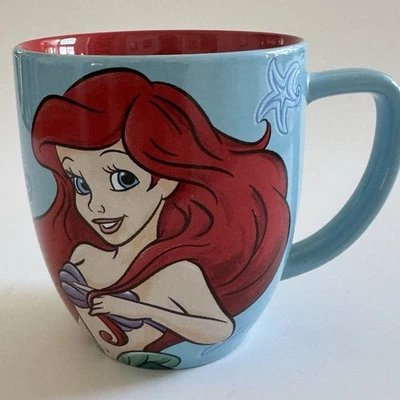 Taza de café de cerámica Ariel "Cambia tu mundo" de los parques de Disney - Coleccionable Foto 1 de 4
