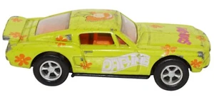 Vintage Racing Champions 1:64 Car - Daphne Scooby Doo Diecast Toy 2001 - Picture 1 of 7