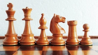 Échecs ancien type Hastings, France, 1900's King 90mm + coffret échiquier/back.. - Photo 1/4