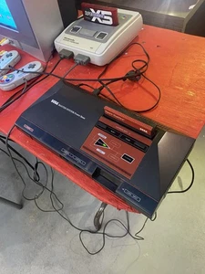 Sega Master System Console Complete Set 2 Controllers Light Phaser - Bild 1 von 12