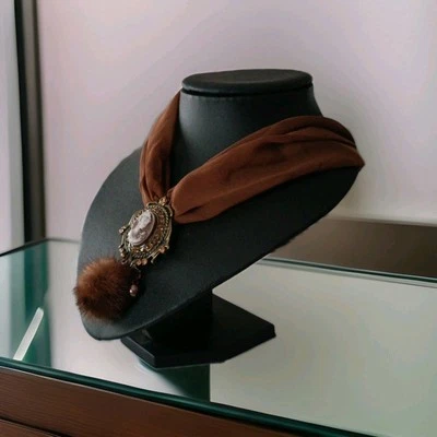 KETTE  Statement Collier Tuch Camee Bommel Extravagant  Modeschmuck  - Bild 1 von 4