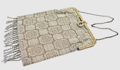 Антикварная серебряная рамка и бисером сумочка Дамская сумка с цепочкой ручки - Изображение 1 из 4