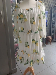 BEAUTIFUL SIZE 22 IN THE STYLE DRESS - Picture 1 of 4