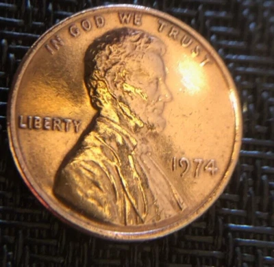 1974 RD Lincoln Penny No Mint Mark close AM See Pictures - Image 1 of 4
