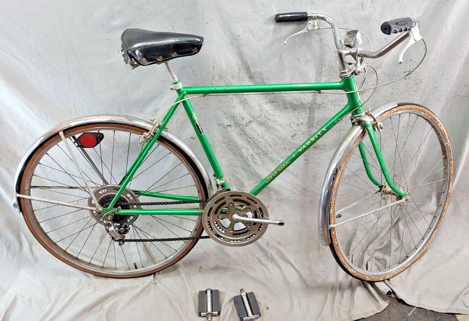 Bicicleta de crucero Schwinn Varsity 1982 vintage 52 cm pequeña acero verde ¡Hecha en EE. UU./¡Envío! Foto 1 de 4