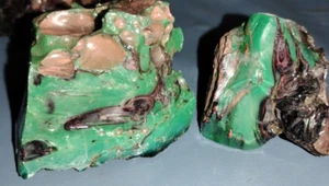 8.5oz Pair Similar-ish Antique Recycled Slag Glass Cullets from Pittsburgh, PA - Picture 1 of 5