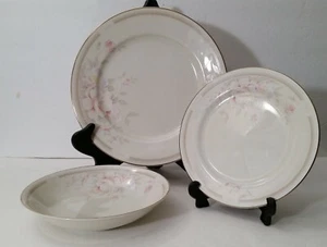 VAJILLA: Sonorousby Seizan - Juego de 3 piezas/ensalada, platos de cena y cuenco. (JAPÓN) - Imagen 1 de 9
