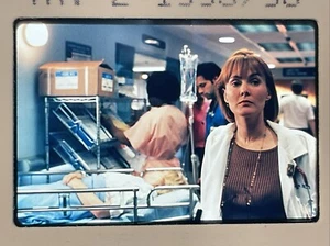 1995 "ER" TV Show 35mm Transparency Color Slide - Picture 1 of 3