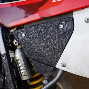 Black Air Box Guards 1996-2004 Honda XR400 Airbox Grip Tape Decal XR400R 400R - Foto 1 di 4