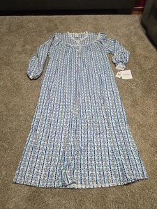 Lanz Of Salzburg Floral Heart Flannel Nightgown Size Med Blue NEW With Tags - Picture 1 of 6
