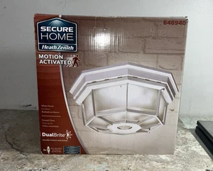 Heath Zenith Motion-Sensing fest verdrahtete weiße Deckenleuchte - Bild 1 von 9