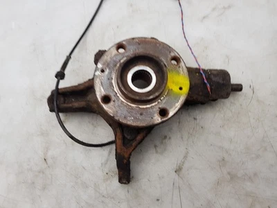 Citroen C4 Picasso Hub Stub Axle Right Off Side Front 1.6 Diesel 2013  - Image 1 of 4