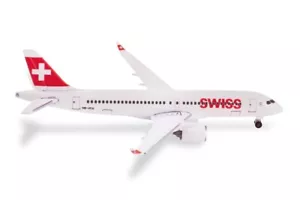 New! Herpa 532877-001 Swiss Int'l Airbus A220-300, reg. HB-JCU - 1:500 diecast - Picture 1 of 1