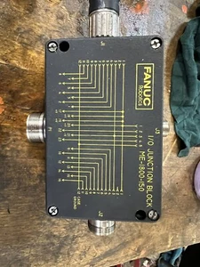 FANUC Robotics ME-1800-150 I/O JUNCTION BLOCK NNB W/Cable - Picture 1 of 3