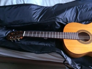Admira Triana - Classical Guitar - Picture 1 of 4
