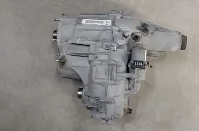 2009-2019 Chevrolet Silverado 1500 Transfer Case Assembly Automatic NQH - Image 1 of 3
