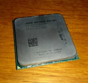 Processore AMD A8-5600K, usato, senza dissipatore - Foto 1 di 3