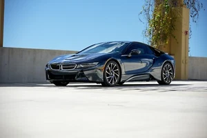 2014 BMW i8 - Picture 1 of 39