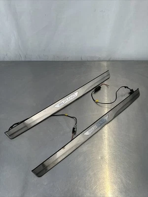 Front Set Pair 2014 Nissan Murano Platinum Light Up Door Sills OEM Driver & Pass - Image 1 of 4