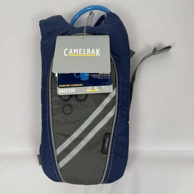 Paquete de hidratación CamelBak Skeeter Kids 35 oz (1 L) - azul nuevo con etiquetas vejiga incluida NUEVO Foto 1 de 4