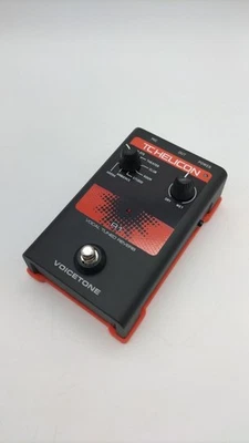 Procesador de efectos de reverberación vocal TC-Helicon R1 8 estilos usado Foto 1 de 4