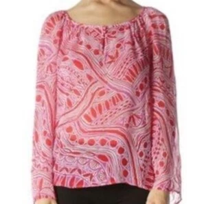 Trina Turk rot rosa abstrakter Druck Seidenmischung Glockenärmel U-Boot-Ausschnitt Top L transparent - Bild 1 von 6