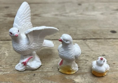3 Miniature Resin Dove Figurines Three Sizes - Image 1 of 4
