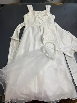 Velo y chaqueta de vestido de primera comunión para niñas 8  Foto 1 de 4
