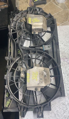 00-01 Buick Regal Century Dual Radiator and Condenser Fan oem - Image 1 of 4