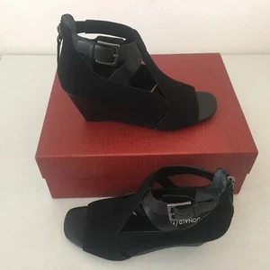 Donald Pliner bequeme Wildleder-Keilsandalen Größe 7 schwarz - Bild 1 von 11