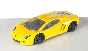 Hot Wheels Suelto Lamborghini Aventador Amarillo Mystery Super Speeders LEER - Imagen 1 de 3