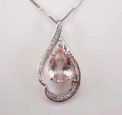 Colgante lágrima de morganita creado en laboratorio de pera de 1 quilate enchapado en oro blanco de 14 quilates cadena de 18" Foto 1 de 4