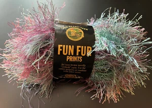 1 Skein of Yarn Lyon Brand Fun Fur - Tropical - Free Shipping - Picture 1 of 2
