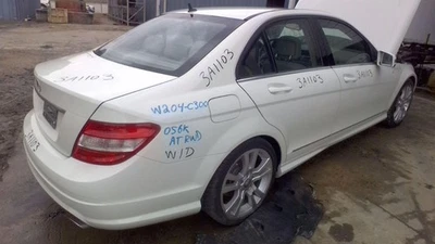 Б/у стекло панели крыши подходит: 2011 Mercedes-Benz Mercedes c-class 204 тип C250 Sd - Изображение 1 из 4