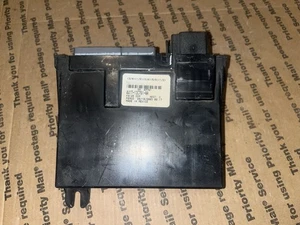 4W1T-13C791-AA 2004-2005 Lincoln Town Car Keyless Door Entry Control Module - Picture 1 of 3