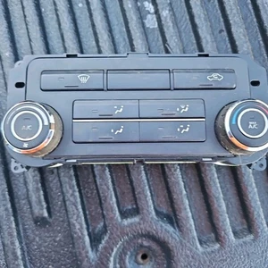 2014-2021 Nissan Frontier Temperature Climate Control Heat Dash A/C - Picture 1 of 6