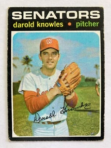 1971 Topps #261 Darold Knowles (Washington Senators)    CENTERED! - Picture 1 of 2