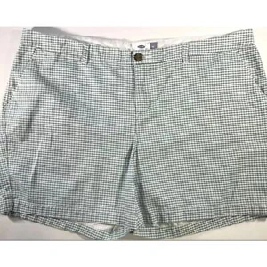 OLD NAVY Shorts Size 2 Women Green & White Checked Zip Fly Pockets Vietnam - Picture 1 of 2