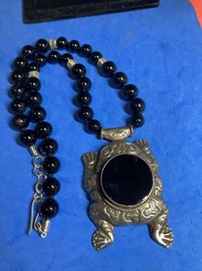 Boho Onyx Silver Tone Etched Frog Pendant Reversible Statement Necklace 20” DS - Picture 1 of 9