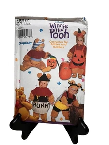 Disney Winnie The Pooh Costume Pattern For Babies & Toddlers Size M Halloween UN - Picture 1 of 3