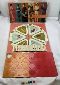 1966 What Shall I Be? The Exciting Career Game for Girls Selchow & Righter Good - Picture 1 of 7