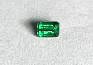 Andy's Gem Garage Sale - Tsavorite Garnet 5x3.5mm Emerald - Classic - Natural - Picture 1 of 5