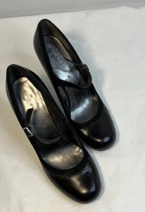 Sabina Size 9.5M Women Black Leather 4.5 Inch Heels - Picture 1 of 6