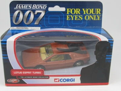 CORGI JAMES BOND 007 LOTUS ESPRIT TURBO FOR YOUR EYES ONLY *SIR ROGER MOORE - Image 1 of 4