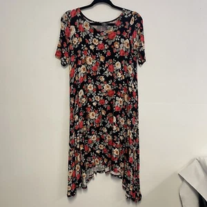 Agnes & Dora Joplin Dress Size Small Black Red Floral Short Sleeve Rose Sway - Picture 1 of 6