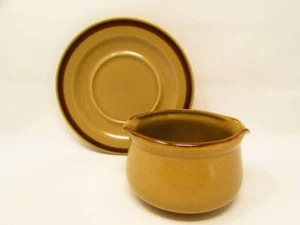 Hearthside Stoneware Gravy Boat & Underplate Speckled Light Brown b46 - Picture 1 of 2
