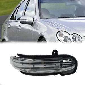 Door Mirror Light Turn Signal Light Right Side For Mercedes W203 4Door 2004-2007 - Picture 1 of 9