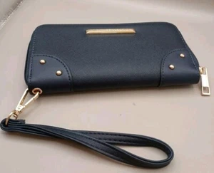 Mia k Farrow Navy Zip Around Credit Card Wallet Wristlet NWOT - Picture 1 of 7